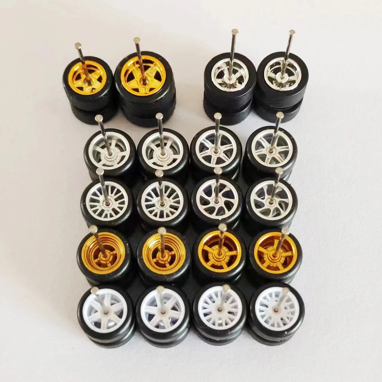 20pcs (10 Sets) 1/64 Alloy Wheels with Off-Road Tires – Modified for Matchbox, Domeka, Tomy Car Models