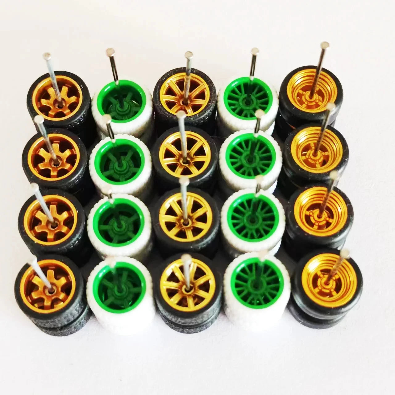 20pcs (10 Sets) 1/64 Alloy Wheels with Off-Road Tires – Modified for Matchbox, Domeka, Tomy Car Models